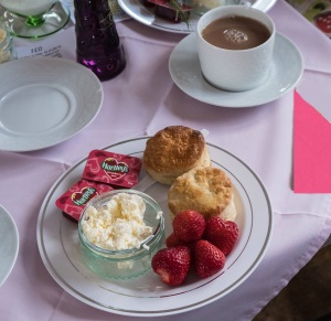 Strawberry tea plate